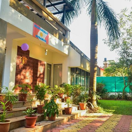 Surya Kiran Miramar Acomodação com café da manhã Pangim Exterior foto